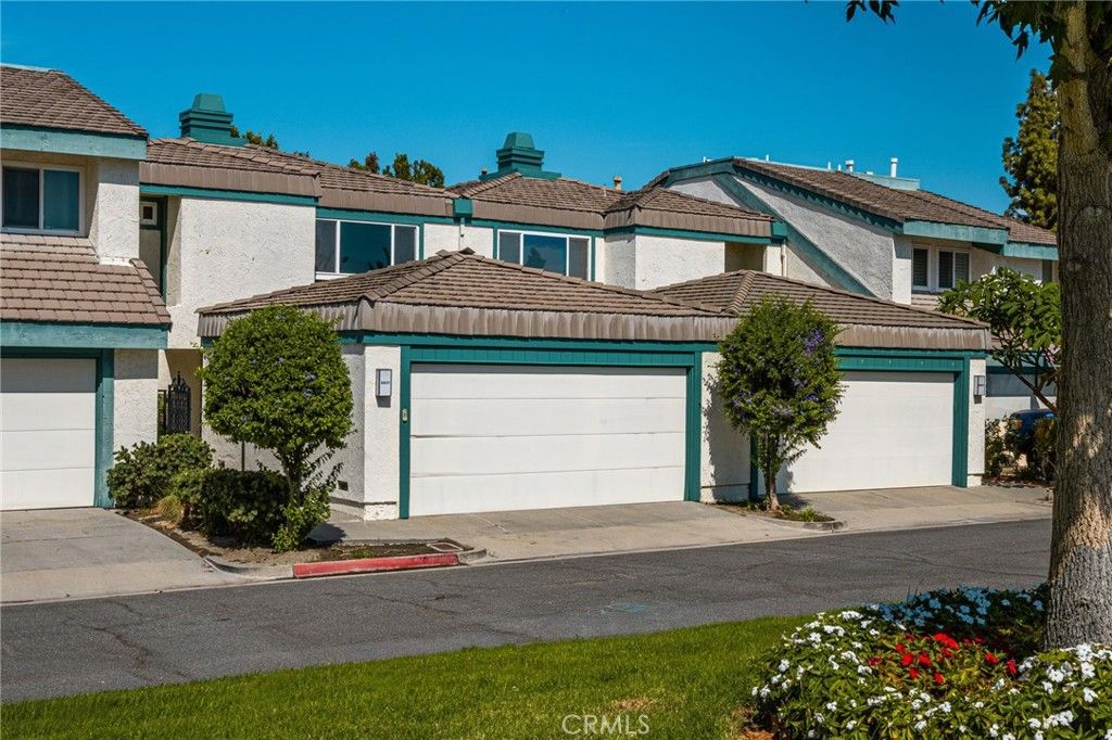 6931 Danvers Dr, Garden Grove, CA 92845 — photo 2