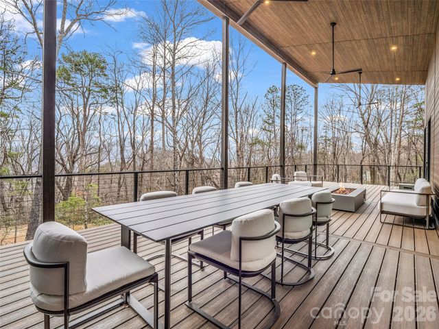 664 Quail Ridge Road, Lake Lure, NC 28746