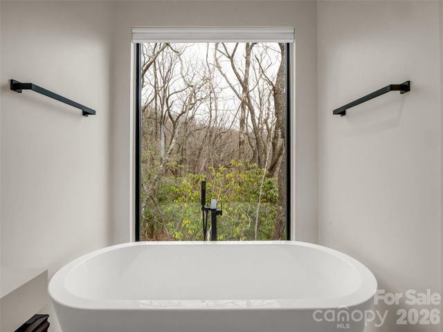 664 Quail Ridge Road, Lake Lure, NC 28746
