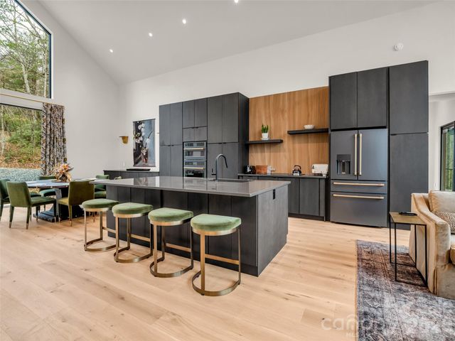 664 Quail Ridge Road, Lake Lure, NC 28746