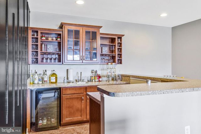 11292 SAINT CHRISTOPHER DR, White Plains, MD 20695