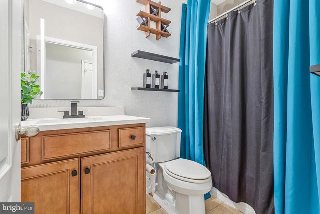 11292 SAINT CHRISTOPHER DR, White Plains, MD 20695