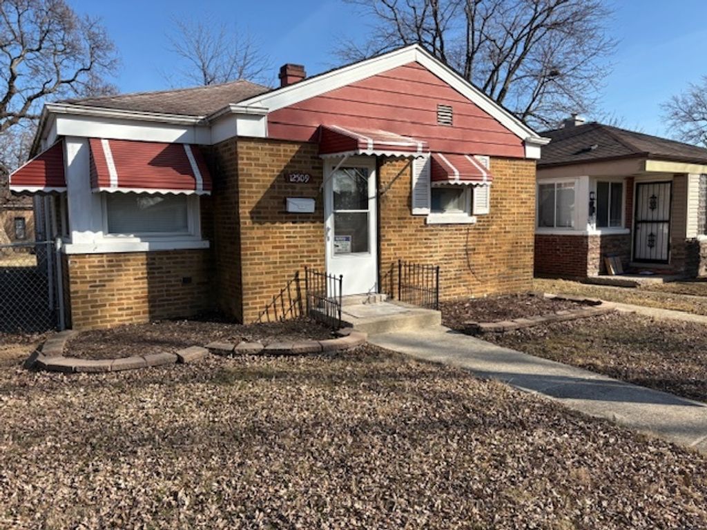 12509 S Elizabeth Street, Calumet Park, IL 60827