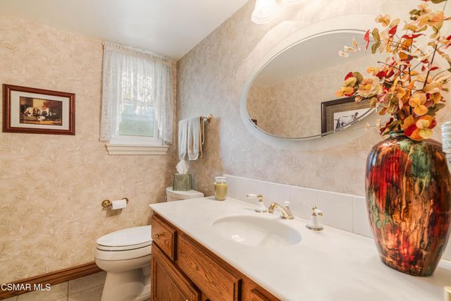 351 Buckboard Circle, Simi Valley, CA 93065