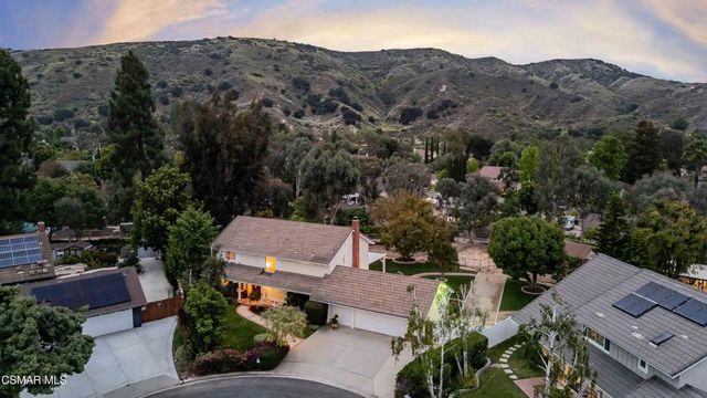 351 Buckboard Circle, Simi Valley, CA 93065