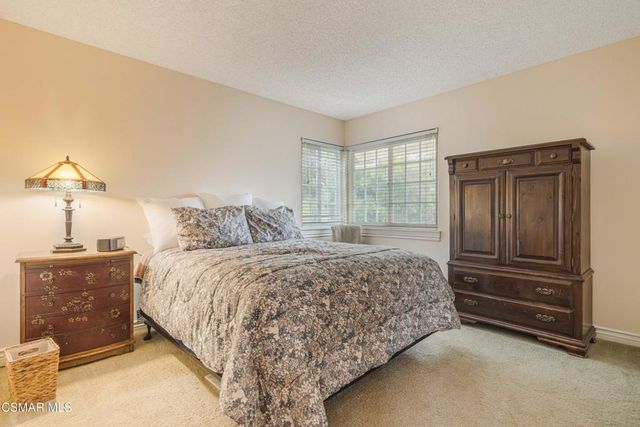 351 Buckboard Circle, Simi Valley, CA 93065