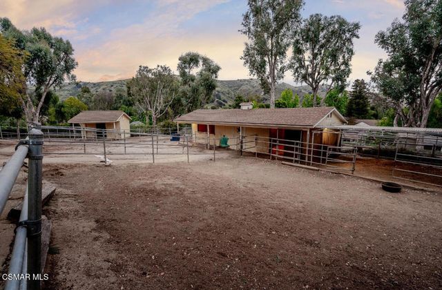 351 Buckboard Circle, Simi Valley, CA 93065
