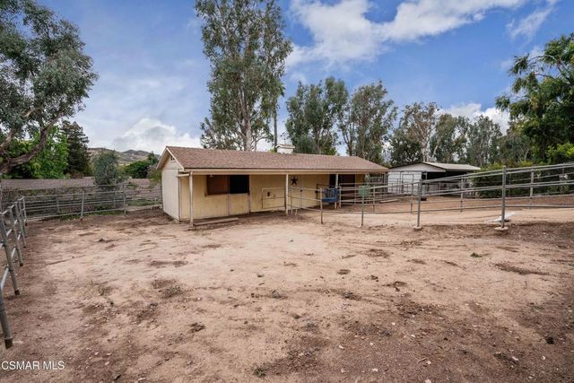 351 Buckboard Circle, Simi Valley, CA 93065
