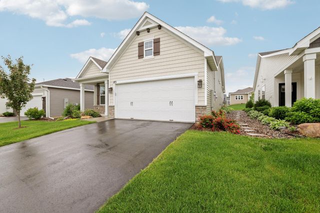 183 Liberty Heights Drive, Chaska, MN 55318
