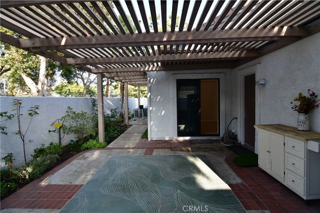 405 E Yale Loop, Irvine, CA 92614