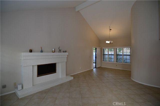 405 E Yale Loop, Irvine, CA 92614