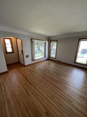 4417 Cedar Avenue S, Minneapolis, MN 55407