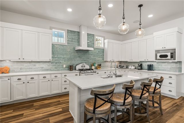 198 Sage Lane, Port Aransas, TX 78373