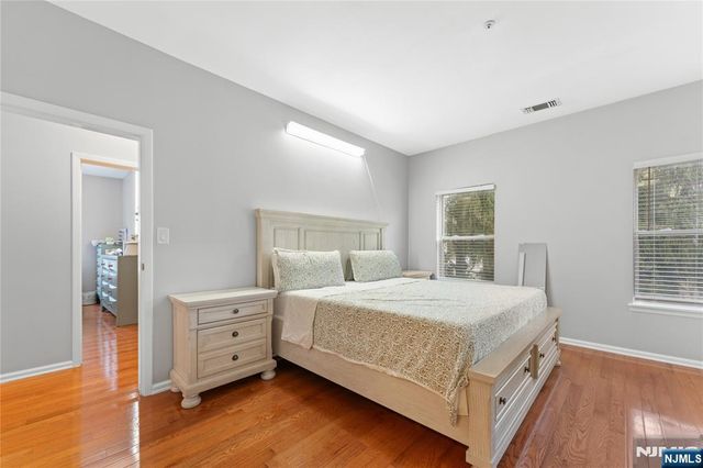 511 Brittany Drive, Wayne, NJ 07470