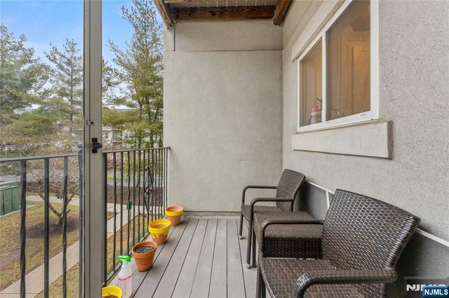 511 Brittany Drive, Wayne, NJ 07470