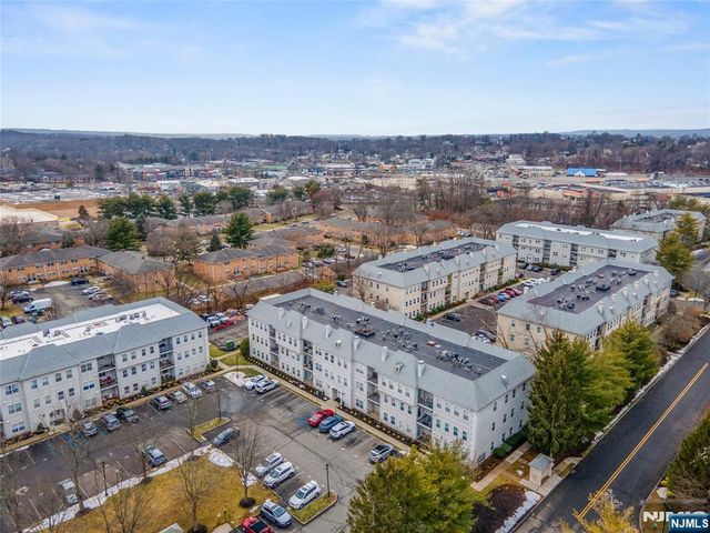 511 Brittany Drive, Wayne, NJ 07470