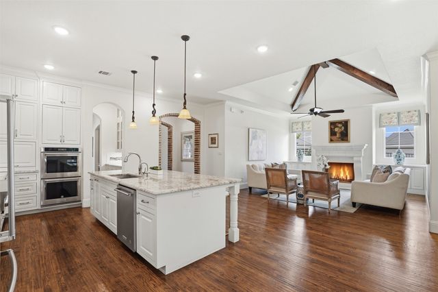 5301 Pradera Court, Benbrook, TX 76126