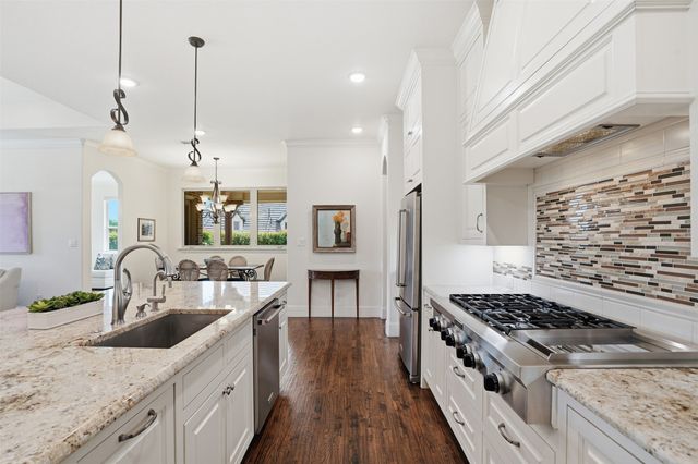 5301 Pradera Court, Benbrook, TX 76126
