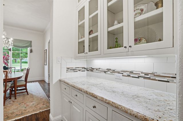 5301 Pradera Court, Benbrook, TX 76126
