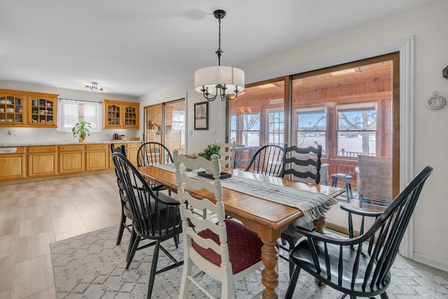 4713 E Lake Shore Drive, Wonder Lake, IL 60097