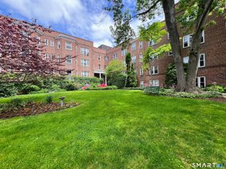 70 Strawberry Hill Avenue D-GR9, Stamford, CT 06902