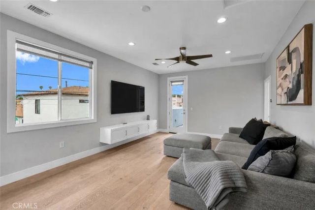 1776 Cable Street, San Diego, CA 92107