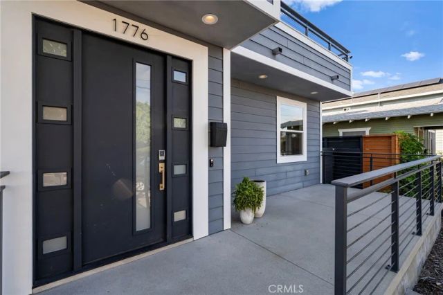 1776 Cable Street, San Diego, CA 92107
