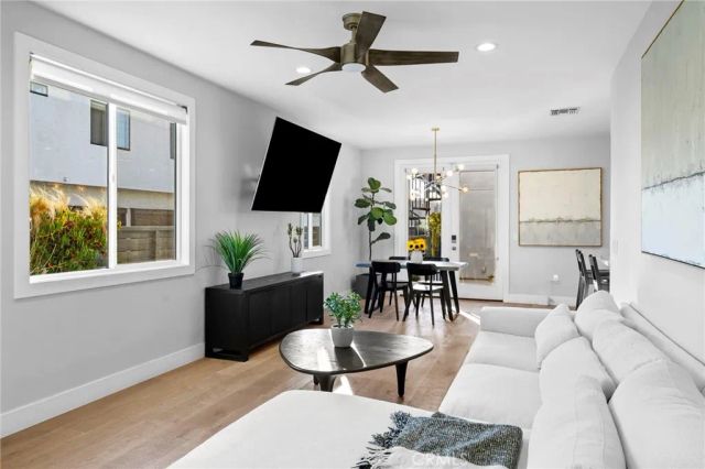 1776 Cable Street, San Diego, CA 92107