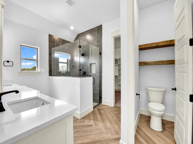 10016 Valley Oak Way, Springtown, TX 76082