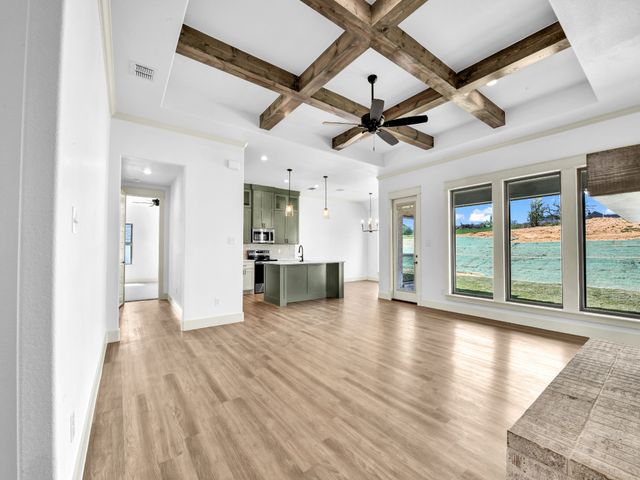 10016 Valley Oak Way, Springtown, TX 76082