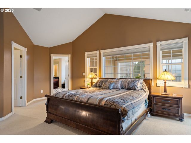 5150 Nw VALLEY Ct, Camas, WA 98607