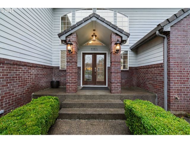 5150 Nw VALLEY Ct, Camas, WA 98607