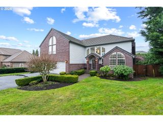 5150 Nw VALLEY Ct, Camas, WA 98607