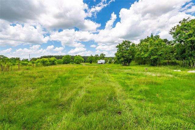 164 County Road 676, Dayton, TX 77535