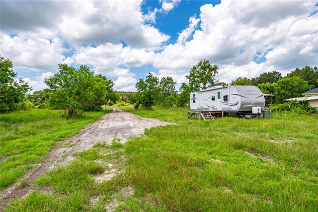 164 County Road 676, Dayton, TX 77535