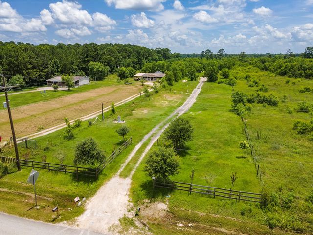164 County Road 676, Dayton, TX 77535