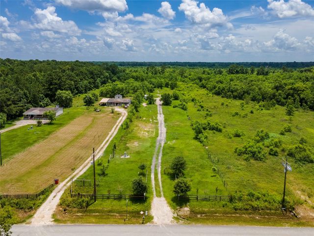 164 County Road 676, Dayton, TX 77535