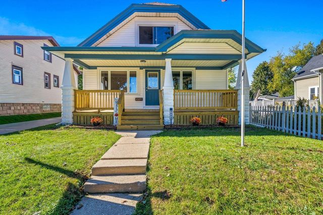 3843 S Logan AVENUE, Milwaukee, WI 53207