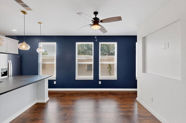 800 S Welch Street 102, Denton, TX 76201