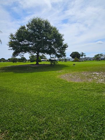3229 Scarlet Tanager Court, Port St. Lucie, Port St Lucie, FL 34952