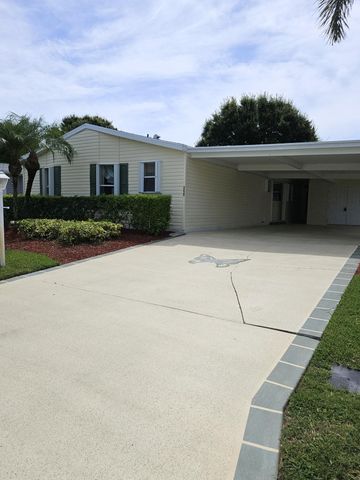 3229 Scarlet Tanager Court, Port St. Lucie, Port St Lucie, FL 34952