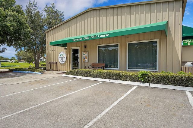 3229 Scarlet Tanager Court, Port St. Lucie, Port St Lucie, FL 34952