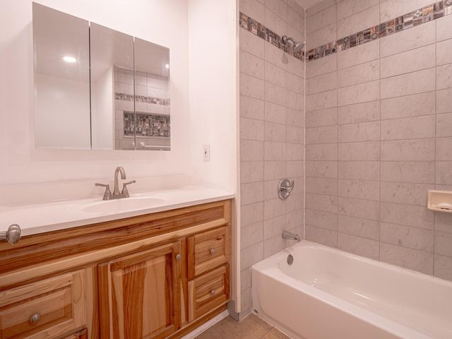 122 Main Road, West Haven, VT 05743