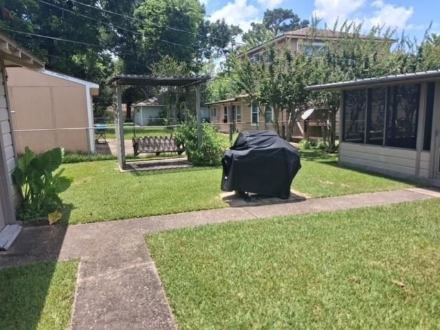 1116 Southampton Street, Angleton, TX 77515