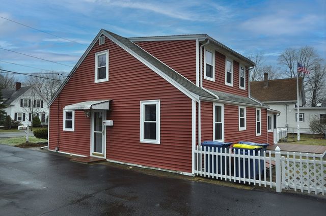 463 W Union St, East Bridgewater, MA 02333