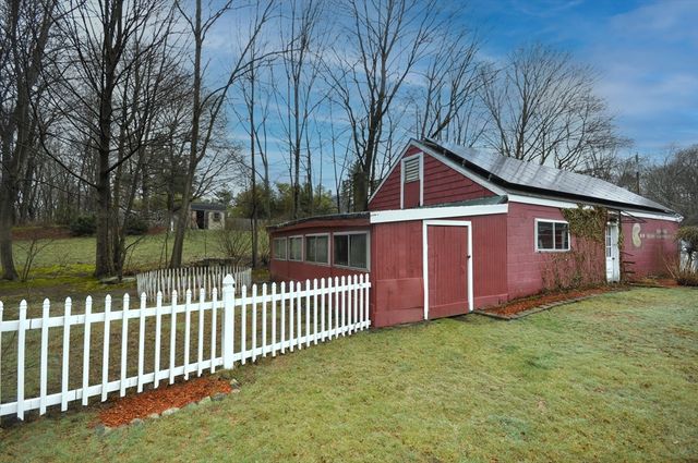 463 W Union St, East Bridgewater, MA 02333