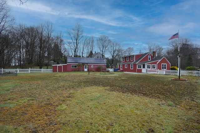 463 W Union St, East Bridgewater, MA 02333