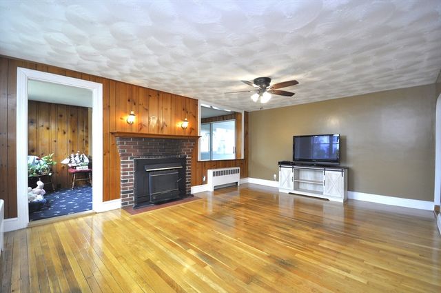 463 W Union St, East Bridgewater, MA 02333