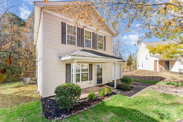 501 Woodington Lane, Charlotte, NC 28214