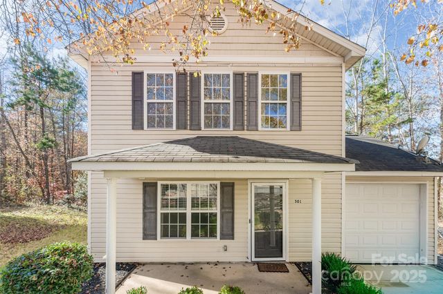 501 Woodington Lane, Charlotte, NC 28214